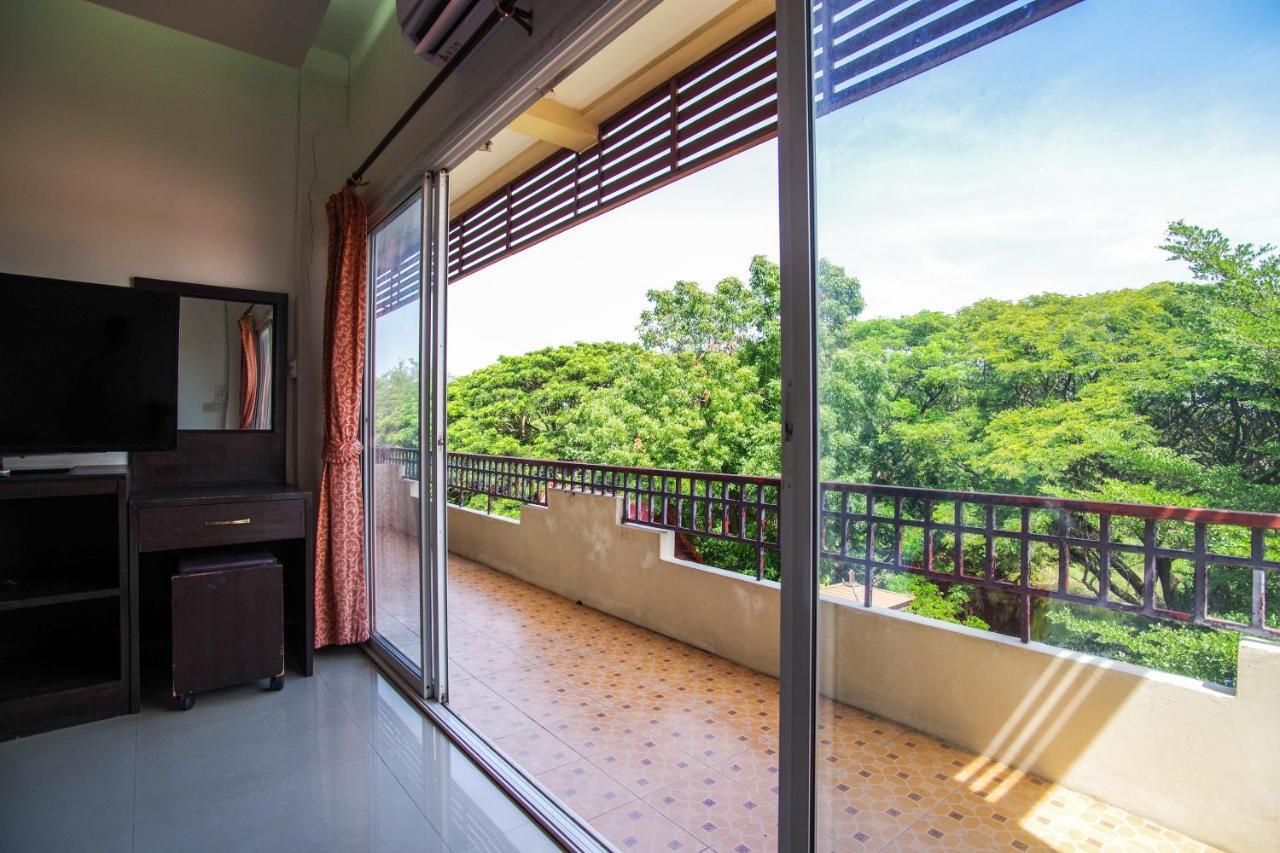 Oyo 384 Ban Sabaidee Hotel Phra Nakhon Si Ayutthaya Exterior foto